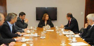 M�nica Fein se reuni� con autoridades de la Fundaci�n de la Ciudad de Rosario