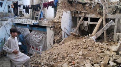 Un terremoto volvi� a sacudir al Himalaya: 277 muertos