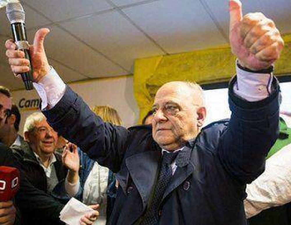 �Salvo Cano, los dem�s concejales seguir�n donde est�n� 