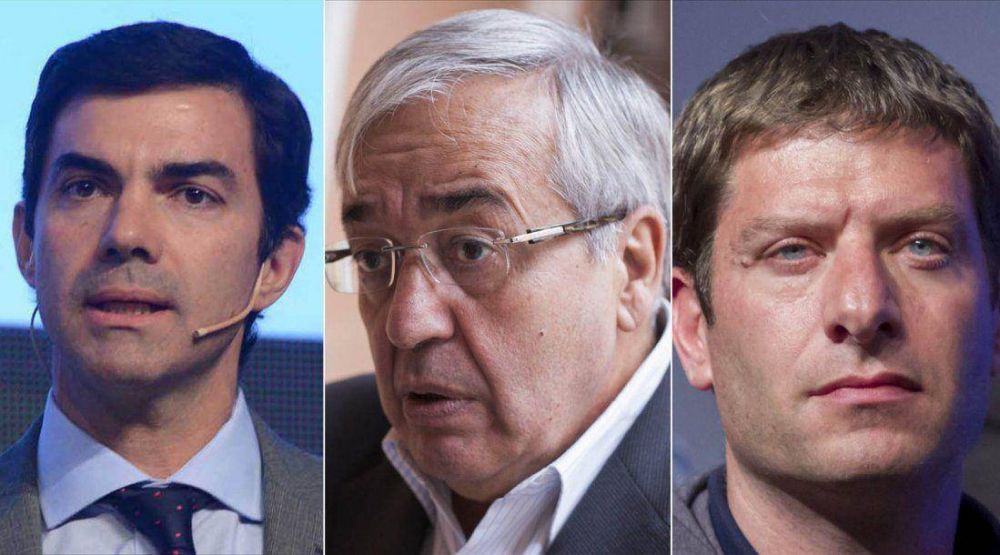 Las grietas son cada vez mas grandes en el frente oficialista