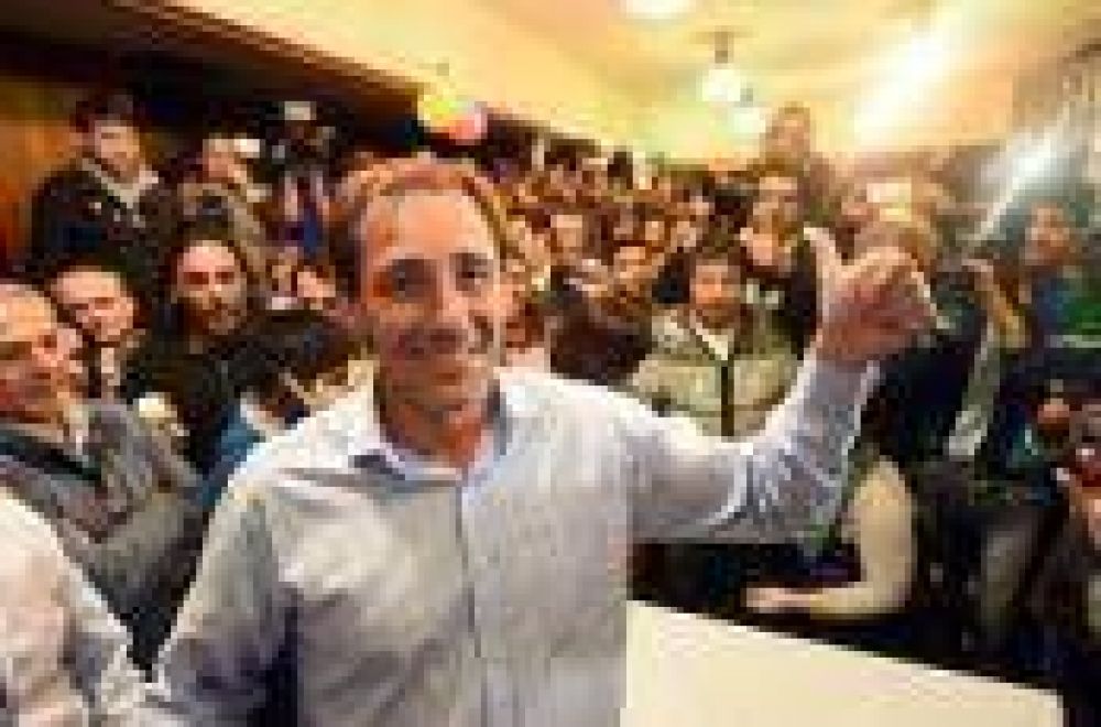 La Plata: Garro empieza a delinear su gobierno, prioridades, transici�n y gabinete 