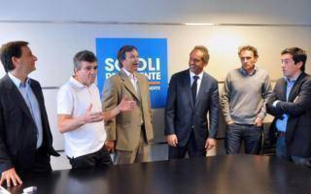 Scioli salud� a intendentes electos de la Provincia