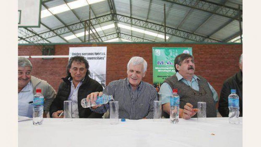 Redoblan la presi�n sobre Cal� para acelerar la reunificaci�n de la CGT