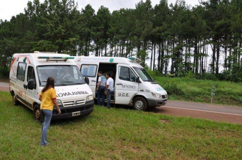 Llegan 4 ambulancias de las 15 que adquiri� el Gobierno de Misiones