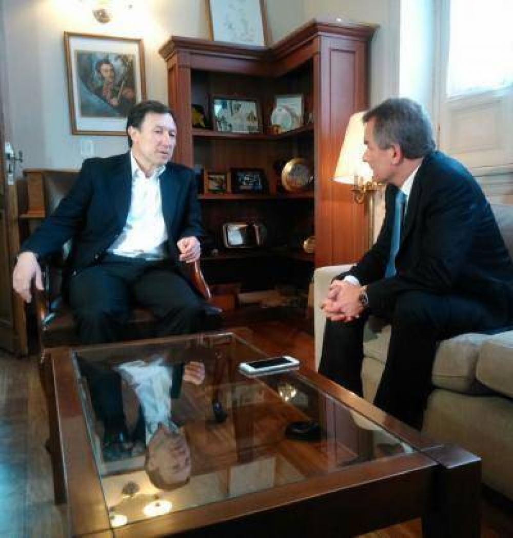 Bevilacqua le permitir� a Gay participar en la elaboraci�n del Presupuesto