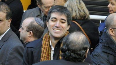Tras el llanto de Elisa Carri�, Adri�n P�rez dijo que votar� a Macri