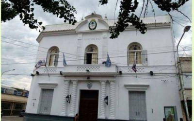 Gremios en alerta ante posibles despidos de empleados municipales