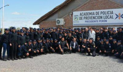 Regueiro visit� a los nuevos aspirantes a la Polic�a de Prevenci�n Local