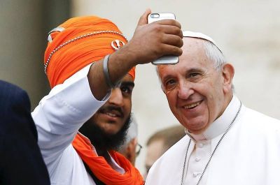 Que las religiones no sigan los fundamentalismos y colaboren por los pobres