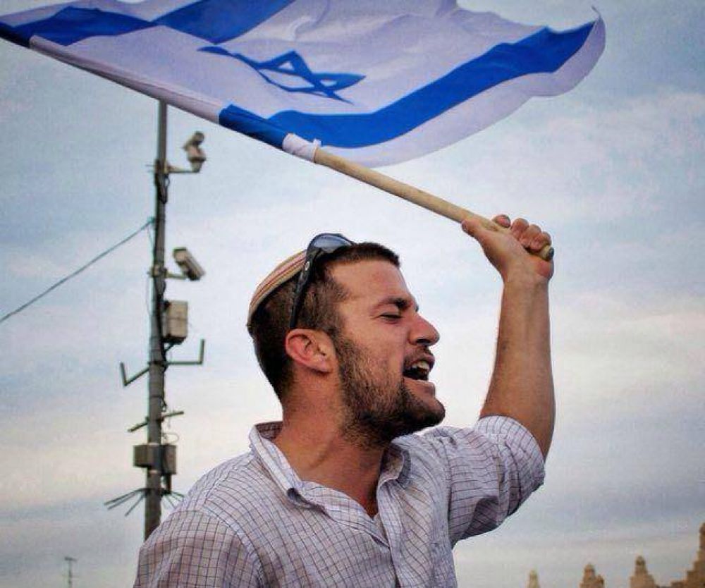 Rabino Aharon Tzohar: 