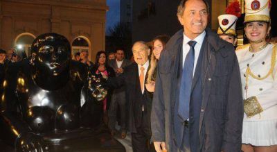 A la pesca de los votos, Scioli sali� a marcar sus coincidencias con el massismo