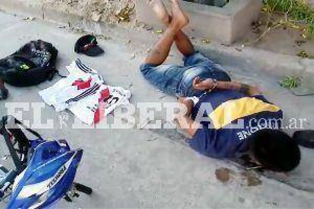 Rob� un celular, intent� escapar en colectivo, y fue reducido por los pasajeros