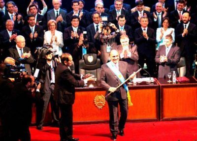 Capitanich y Peppo participaron de la asunci�n de Juan Manzur en Tucum�n