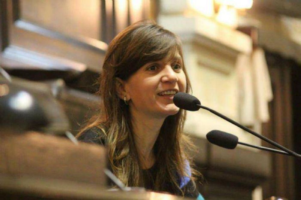 La marplatense Fernanda Raverta en la C�mara de Diputados de la Naci�n