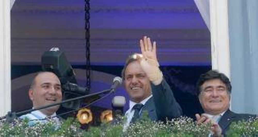 Scioli pidi� el apoyo de los tucumanos de cara al ballotage