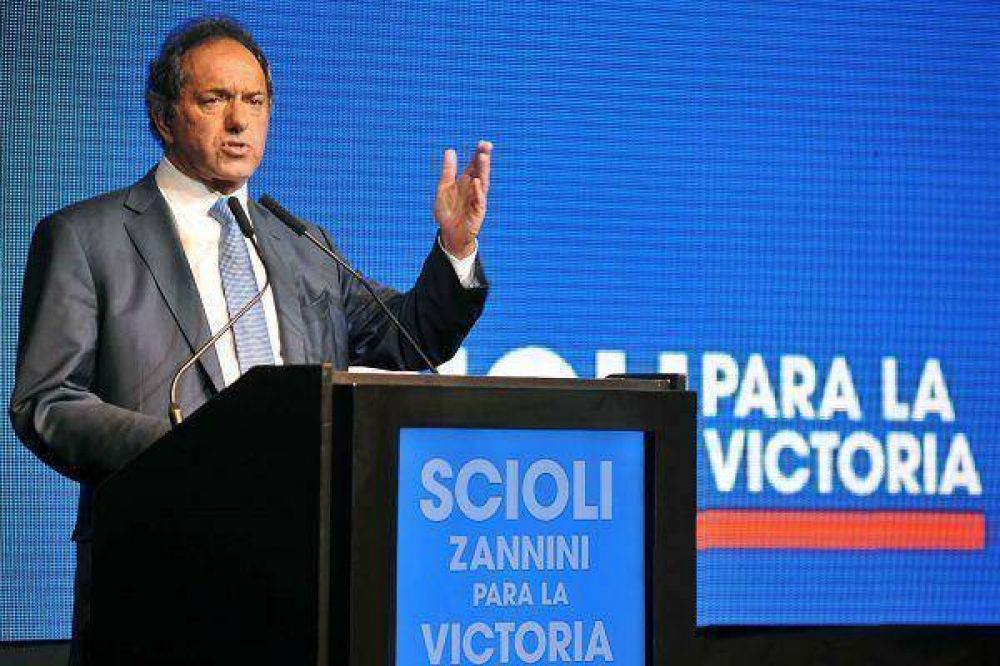Los cuatro cambios de DOS para vencer a Macri