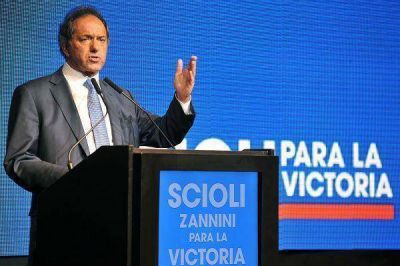 Los cuatro cambios de DOS para vencer a Macri