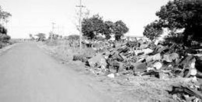 Un basural clandestino en un barrio de Gobernador Virasoro avanza d�a a d�a