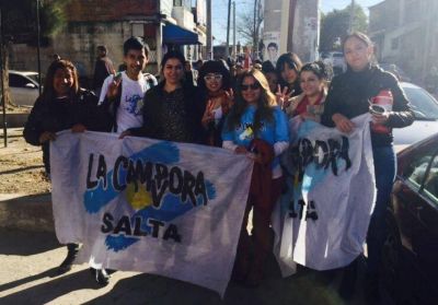 La C�mpora Salta se diferenci� de Urtubey y asever�: �El proyecto tiene que seguir cueste lo que cueste�