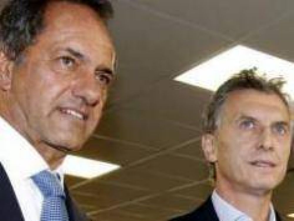 Scioli obtuvo 423.288 votos y Macri 298.171 sufragios en Tucumn