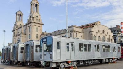 Subte: denuncian que hay 30 coches para la L�nea C �trabados� en la Aduana por Naci�n