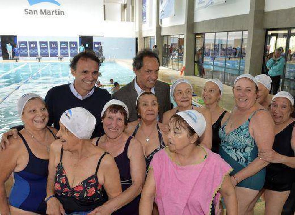 Scioli visit� San Mart�n y garantiz� �la inclusi�n a trav�s del Deporte, la Cultura y la Educaci�n�
