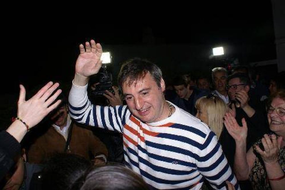 N�meros contundentes para Oscar Luciani en Luj�n