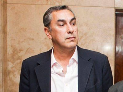 Radicales acusan a Paco P�rez de �manotear� coparticipaci�n para pagar los sueldos