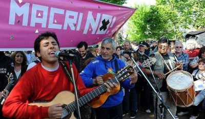 M�s de 5 mil personas dijeron 