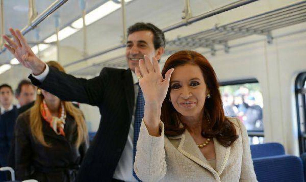 Randazzo le pega a CFK y �juega a dos puntas?
