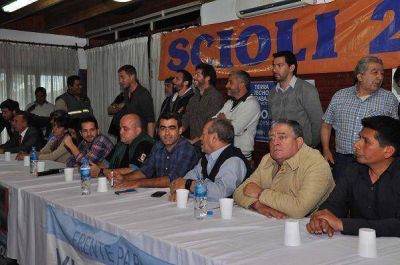 El FPV Tigre lanz� la campa�a local de Daniel Scioli de cara al balotaje