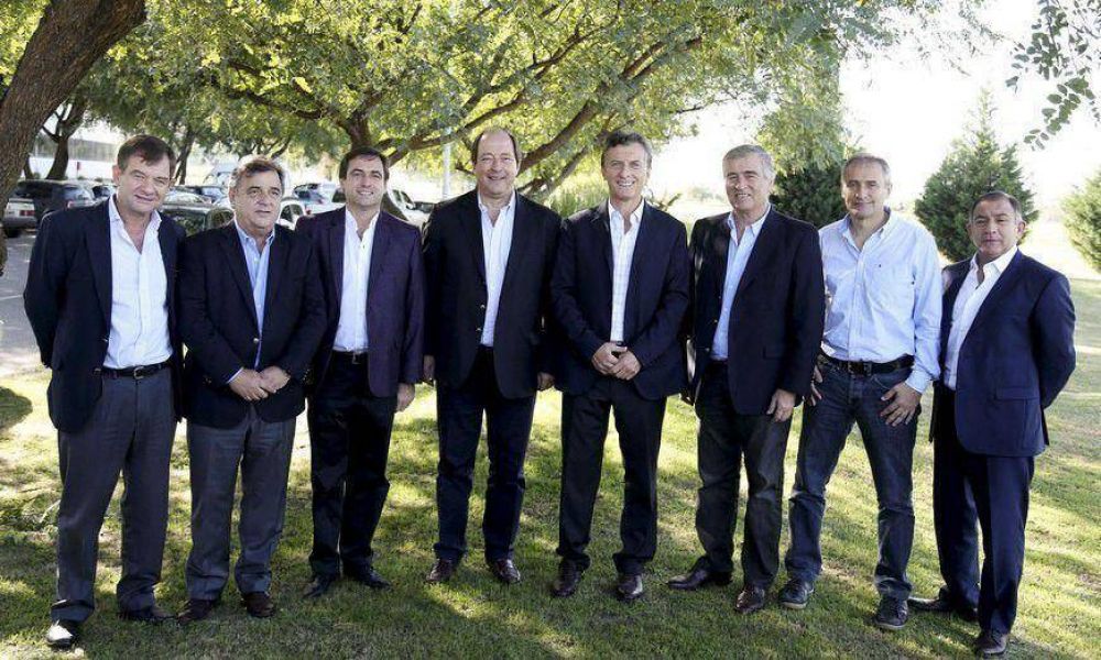 Los socios cordobeses de �Cambiemos� esperan por lugares en un eventual gobierno de Macri
