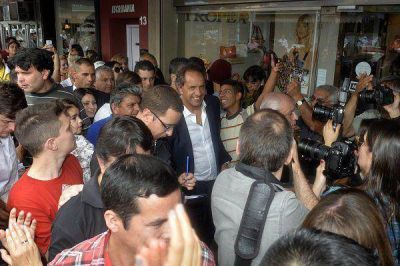 Scioli visit� Merlo