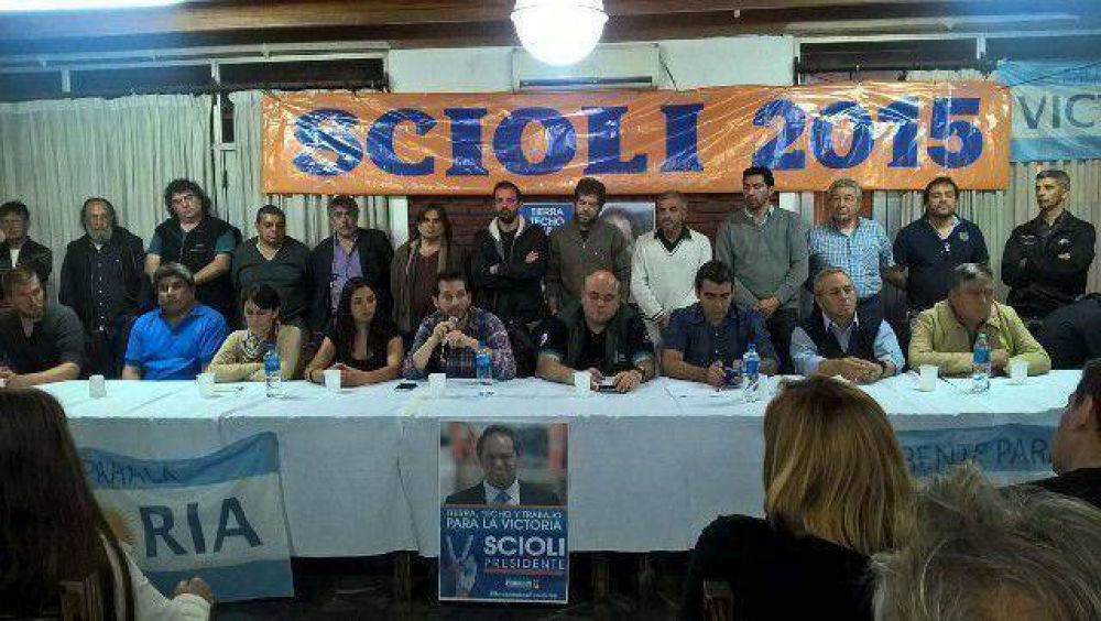 Relanzamiento de la campaa Scioli 2015 en Tigre