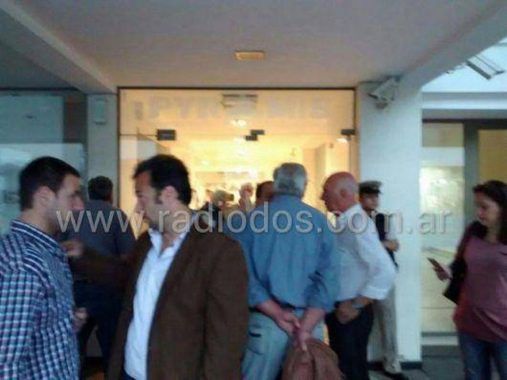Inhibieron bienes de los socios en conocida financiera que opera en Corrientes