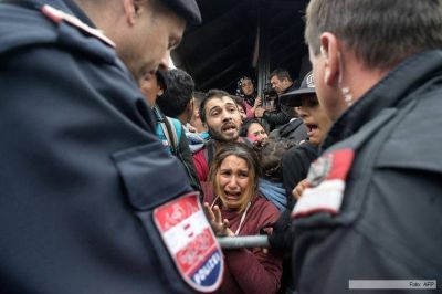 Austria limita el derecho al asilo para frenar la llegada masiva de los refugiados