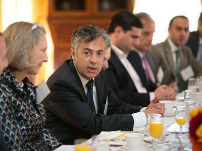 Cornejo expuso su plan ante el Consejo de las Am�ricas y se re�ne con el FBI para asesorarse sobre seguridad