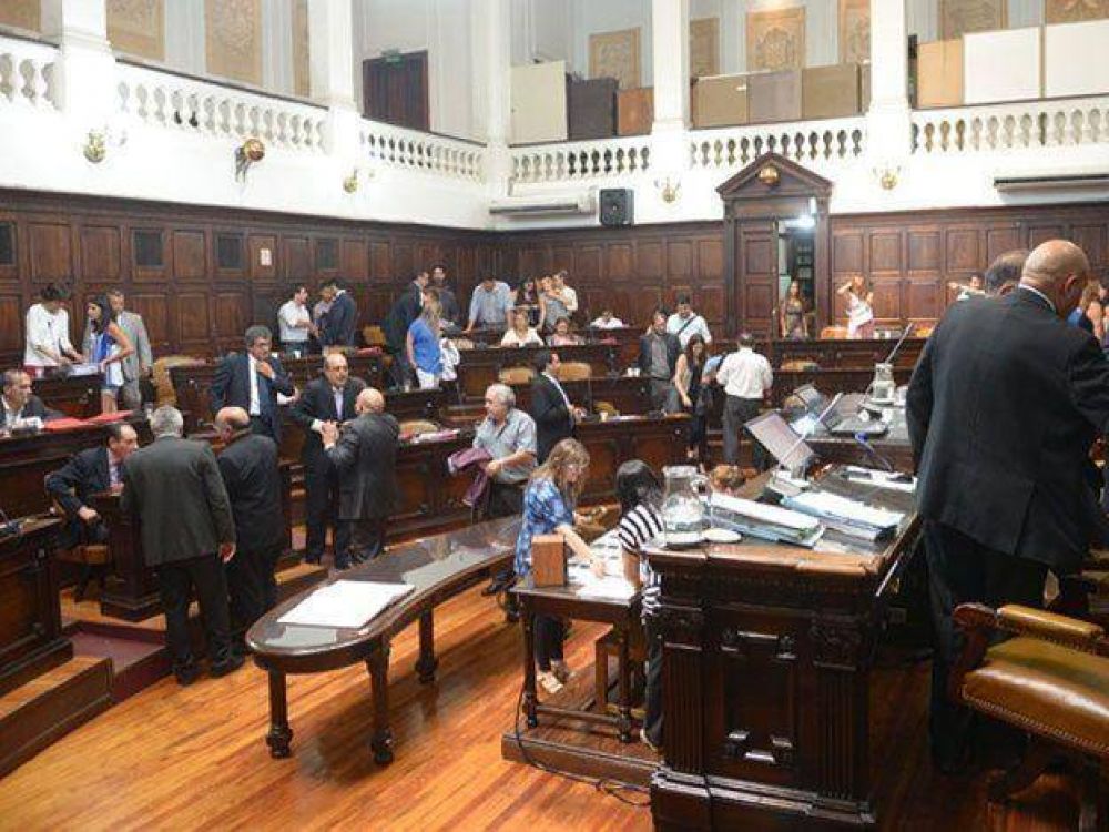 Senadores tambi�n deber�n presentar sus declaraciones juradas