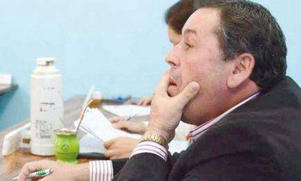 El Soberbio: Aseguran �Jair� Pereyra sigue en la municipalidad, a pesar de su destituci�n
