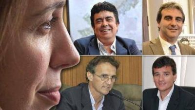 Gesto de acercamiento de intendentes del FpV con Vidal