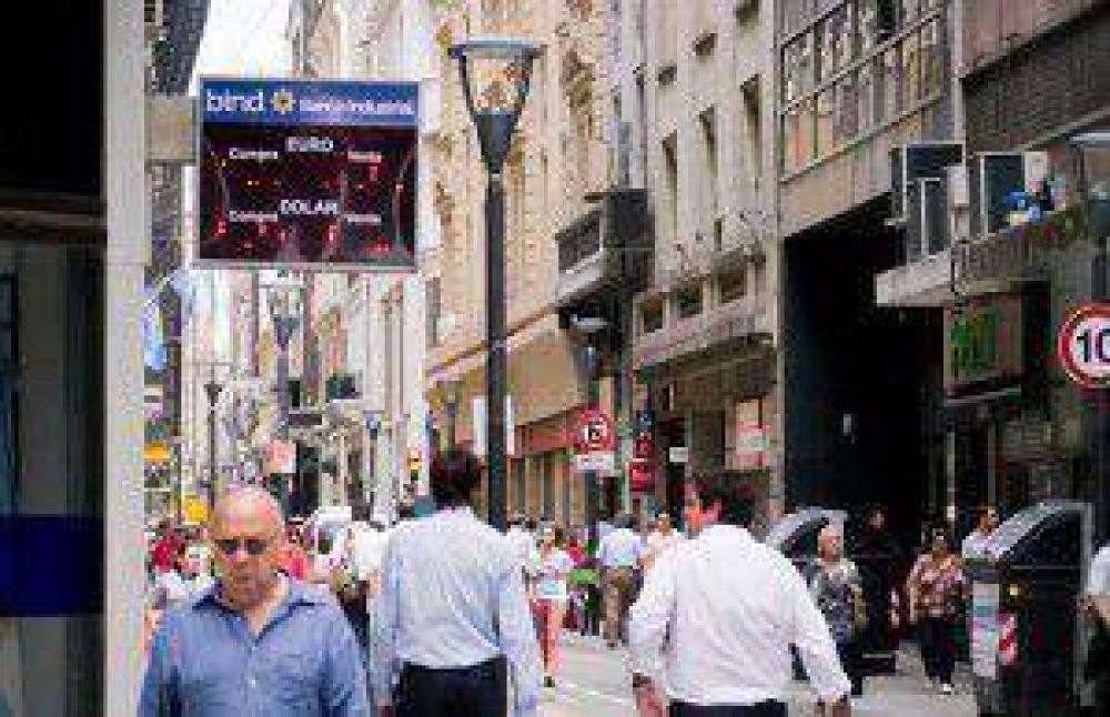 BCRA vendi� u$s150M, baj� el blue y acentu� ca�da de reservas