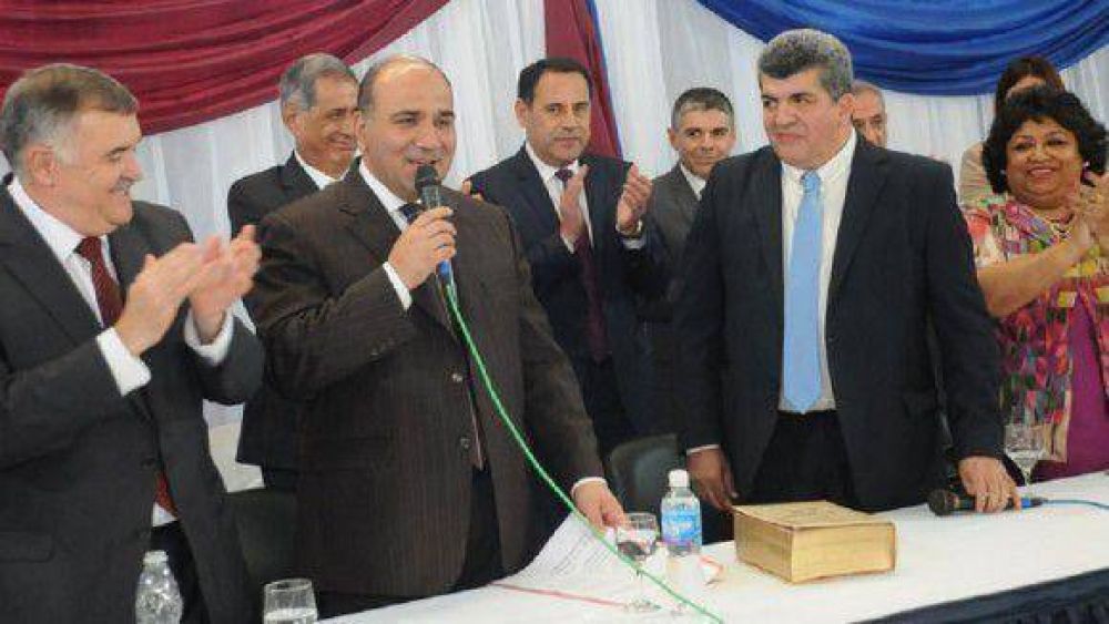 Serra, asumi� como nuevo intendente de Monteros