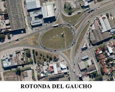 M�s de 5.500 veh�culos pasan por hora por las rotondas