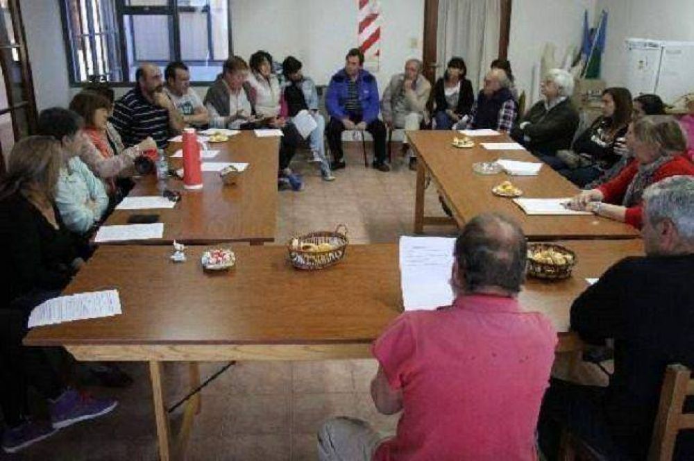 Elecci�n de delegados: estudian proponer un plebiscito en Claromec�