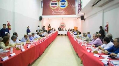 Reuni�n de intendentes con Vidal