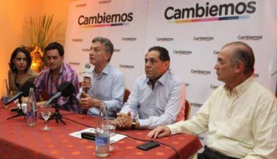 �Por una Argentina unida, contra el narcotr�fico y con pobreza cero�