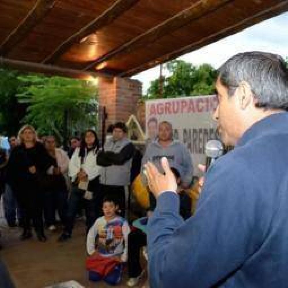 Paredes confirm� que pedir� auxilio financiero a la provincia