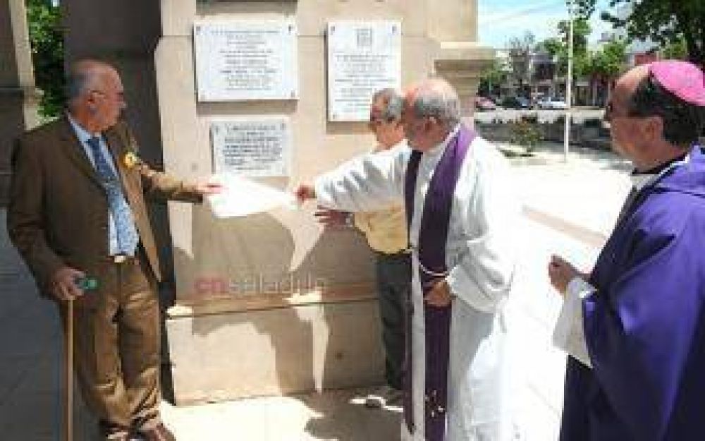 Gorosito hizo un aporte de 150 mil pesos a una iglesia de Saladillo