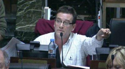 Ramal critic� los �contubernios pol�ticos�