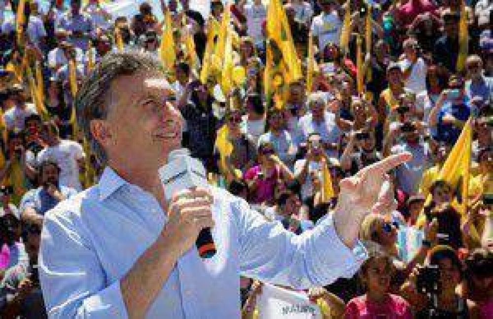 Macri justifica la devaluaci�n porque �los costos ya est�n en el d�lar de 16 pesos�